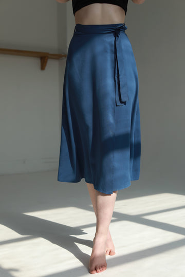 Sustainable handmade midi wrap skirt blue