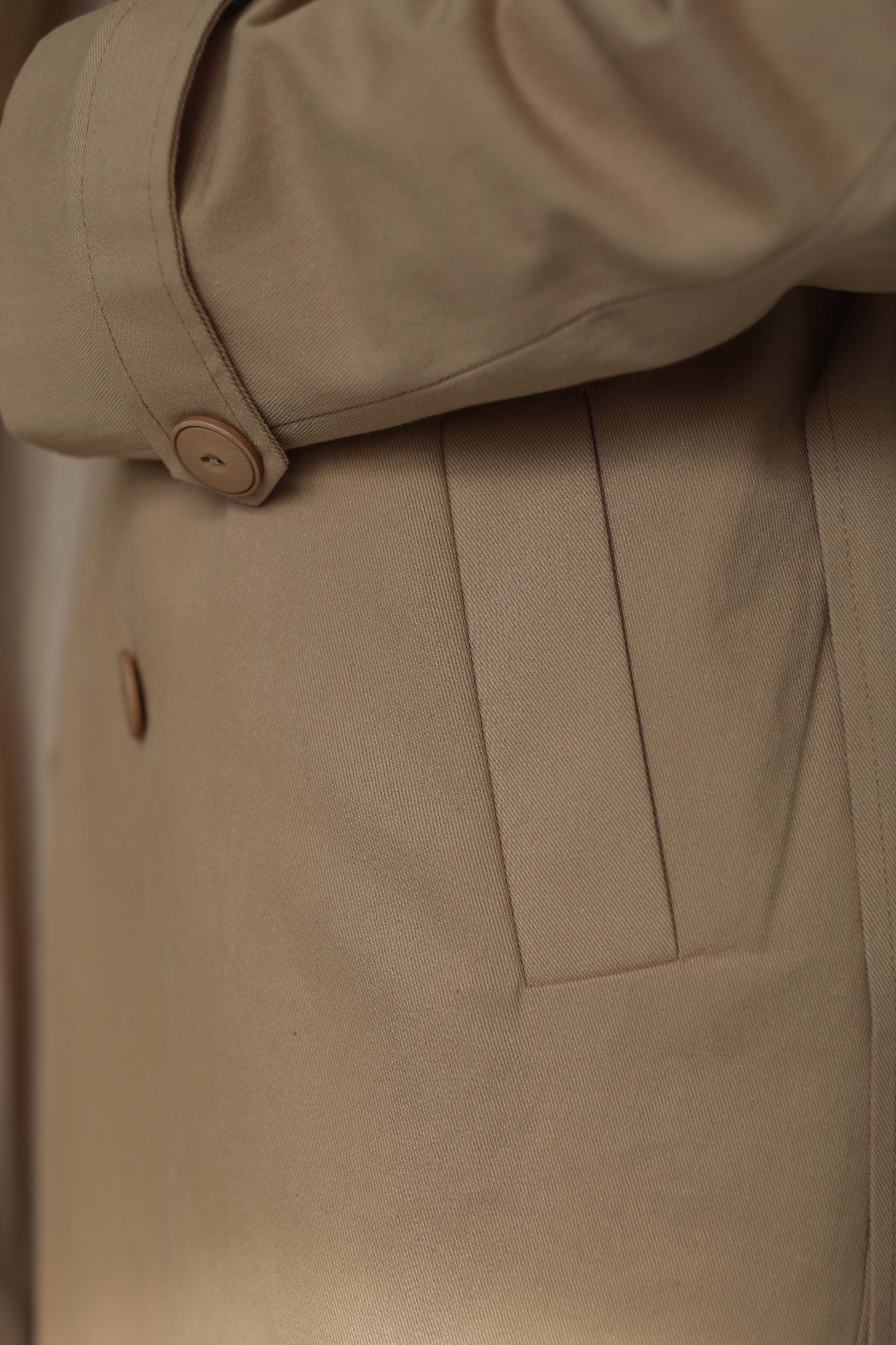 Elegant trench coat camel beige - AIYM Timeless Fashion