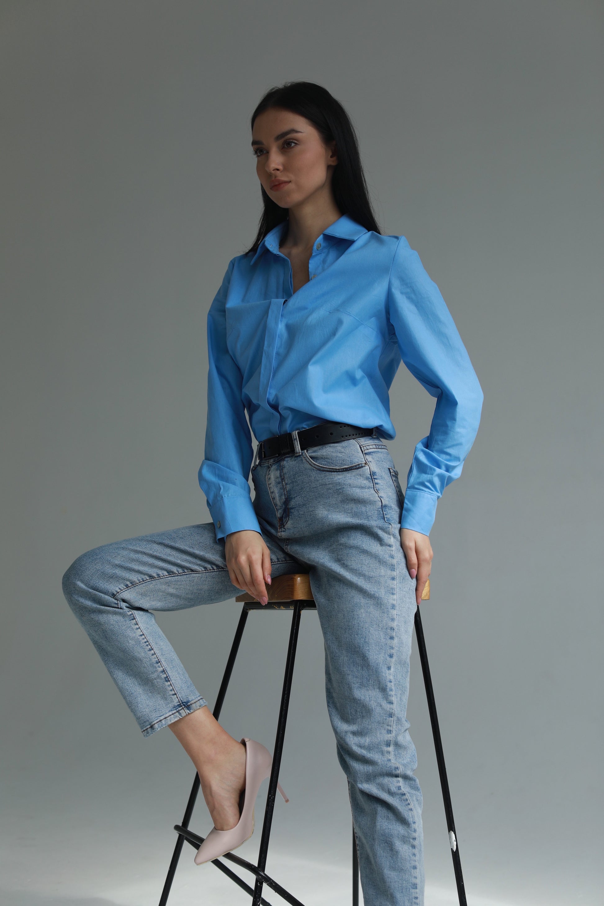 Handmade button up shirt organic cotton light blue - AIYM Timeless Fashion