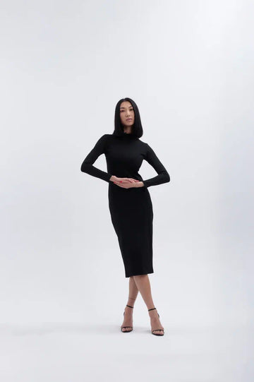 Timeless elegant long sleeve midi dress black